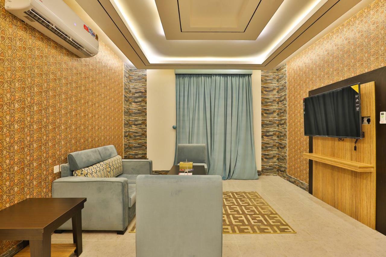 Esfrine Hotel Apartment Tabuk Eksteriør billede